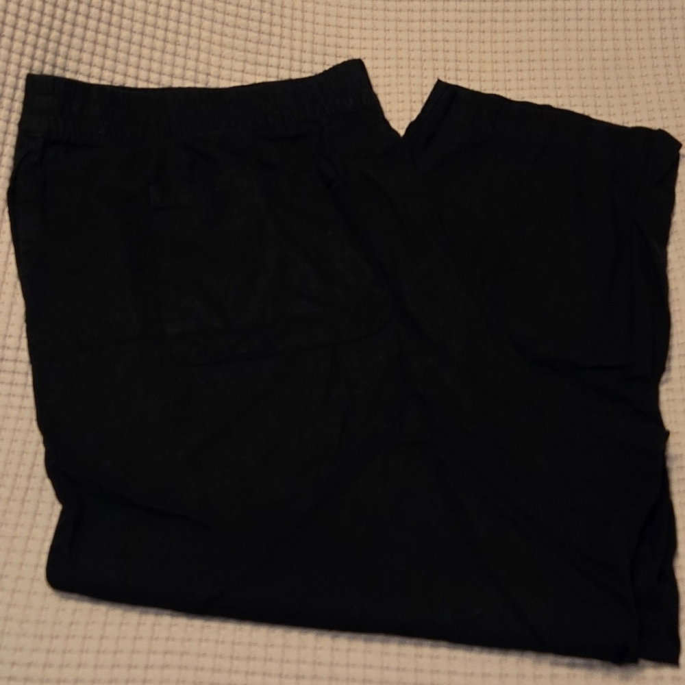 Old Navy Black Linen Straight-Leg Cropped Pants